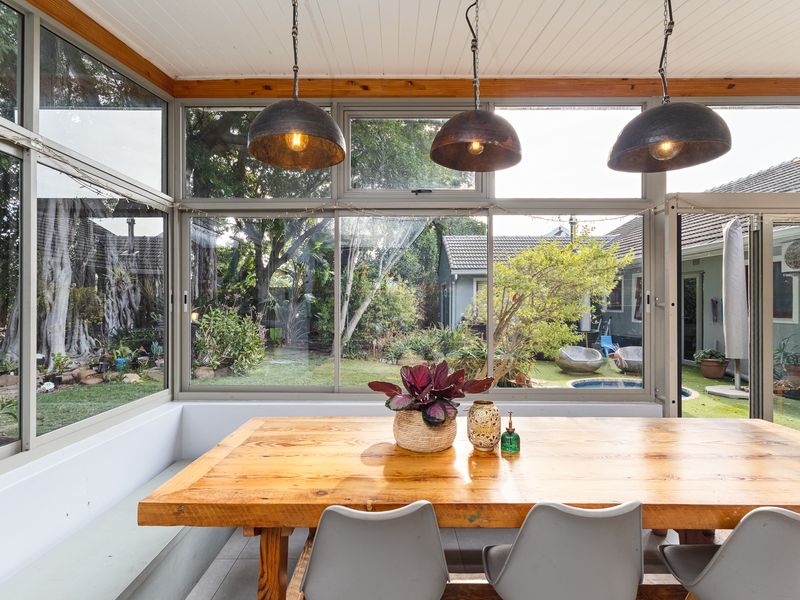Serenity, Space & Family Living!! Viewings by appointment - Photo 6
