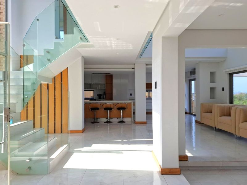 AN ARCHITECTURAL STATEMENT OF COASTAL LIVING - Photo 3