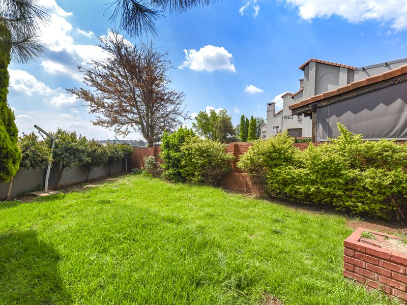 Room to Grow, Space to Breathe - Secure Country Living in Rietvlei Country Estate - Photo 6