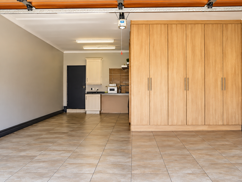 Signature Country-Style Villa in Ville D’Fleur Estate, Sunward Park - Photo 4
