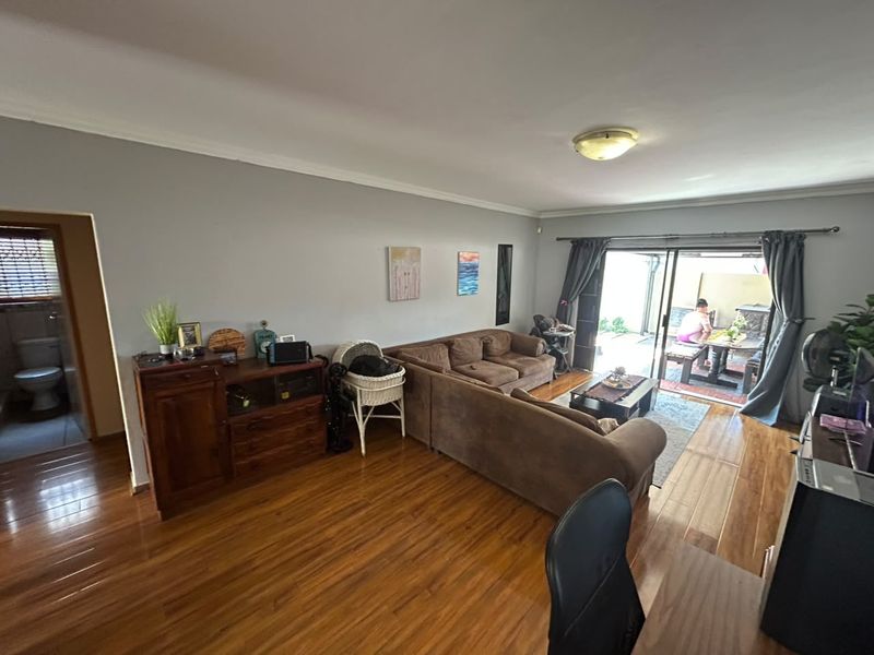 2 Bedroom Dream House in Secure Hartbeespoort Estate – Braai Area, Inverter, Fibre Ready - Photo 10