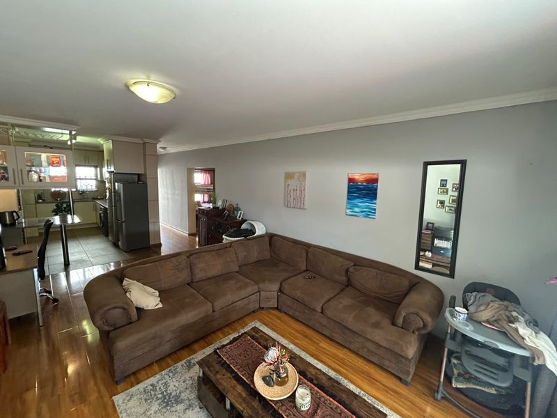 2 Bedroom Dream House in Secure Hartbeespoort Estate – Braai Area, Inverter, Fibre Ready - Photo 9