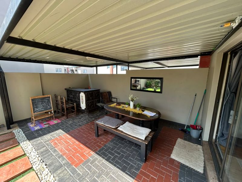 2 Bedroom Dream House in Secure Hartbeespoort Estate – Braai Area, Inverter, Fibre Ready - Photo 5