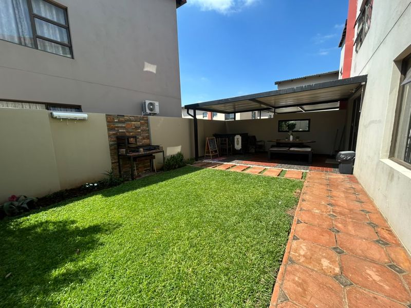 2 Bedroom Dream House in Secure Hartbeespoort Estate – Braai Area, Inverter, Fibre Ready - Photo 3