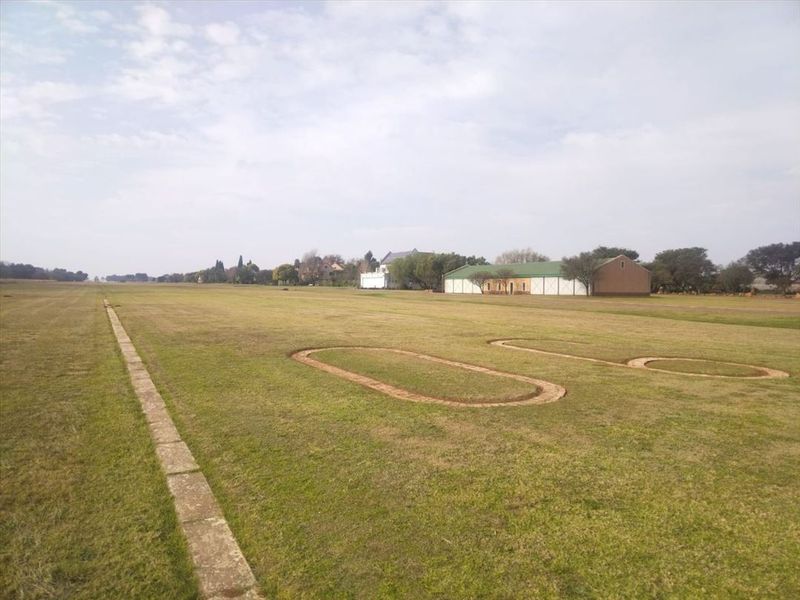 811m2 Corner Stand in a New Estate! - Photo 5