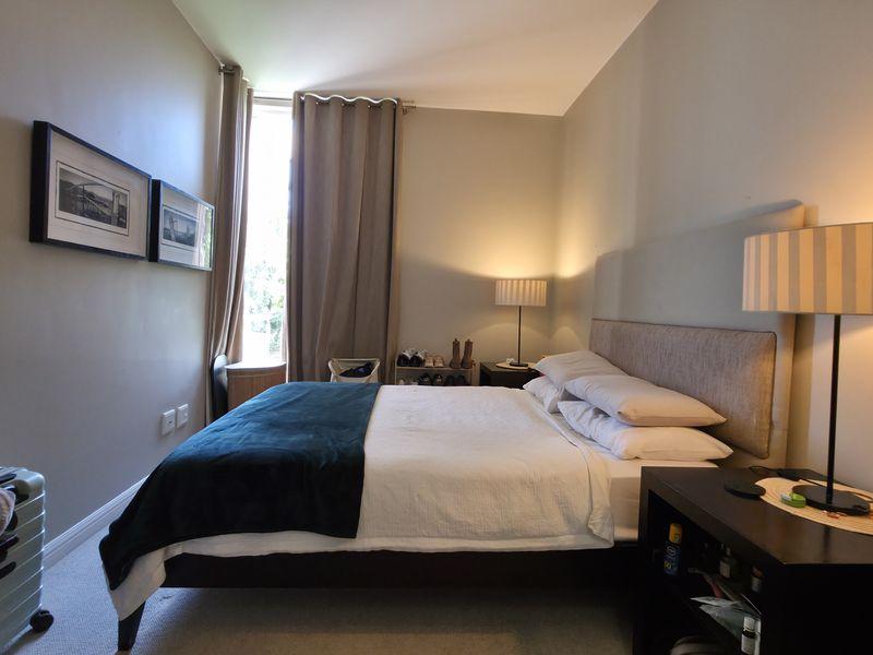 Apartment Pending Sale In Johannesburg - Photo 3