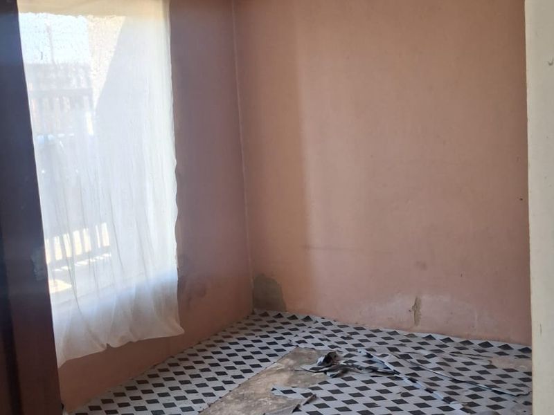 INVESTMENT PROPERTY IN TSAKANE - Photo 6