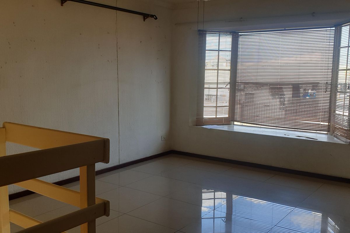 1 Bedroom duplex Flat For Sale in Dalpark x11 - Photo 3