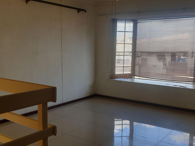 1 Bedroom duplex Flat For Sale in Dalpark x11 - Photo 3