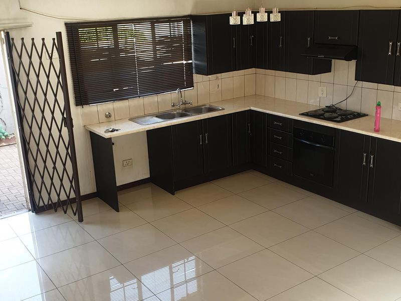 1 Bedroom duplex Flat For Sale in Dalpark x11 - Photo 2