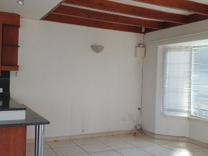 1 Bedroom Duplex Flat For Sale in Dalpark x11 - Photo 2