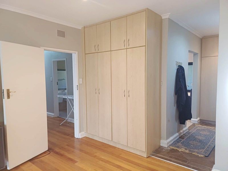 Perfect Family Home in Prime Miramar Location! - Photo 7