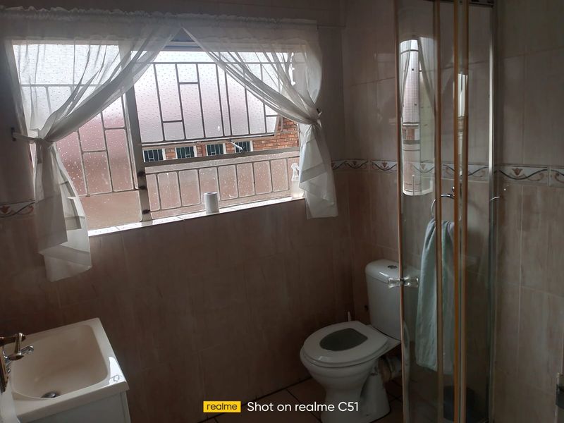 4 Bedroom House for sale in Dalpark Proper - Photo 10