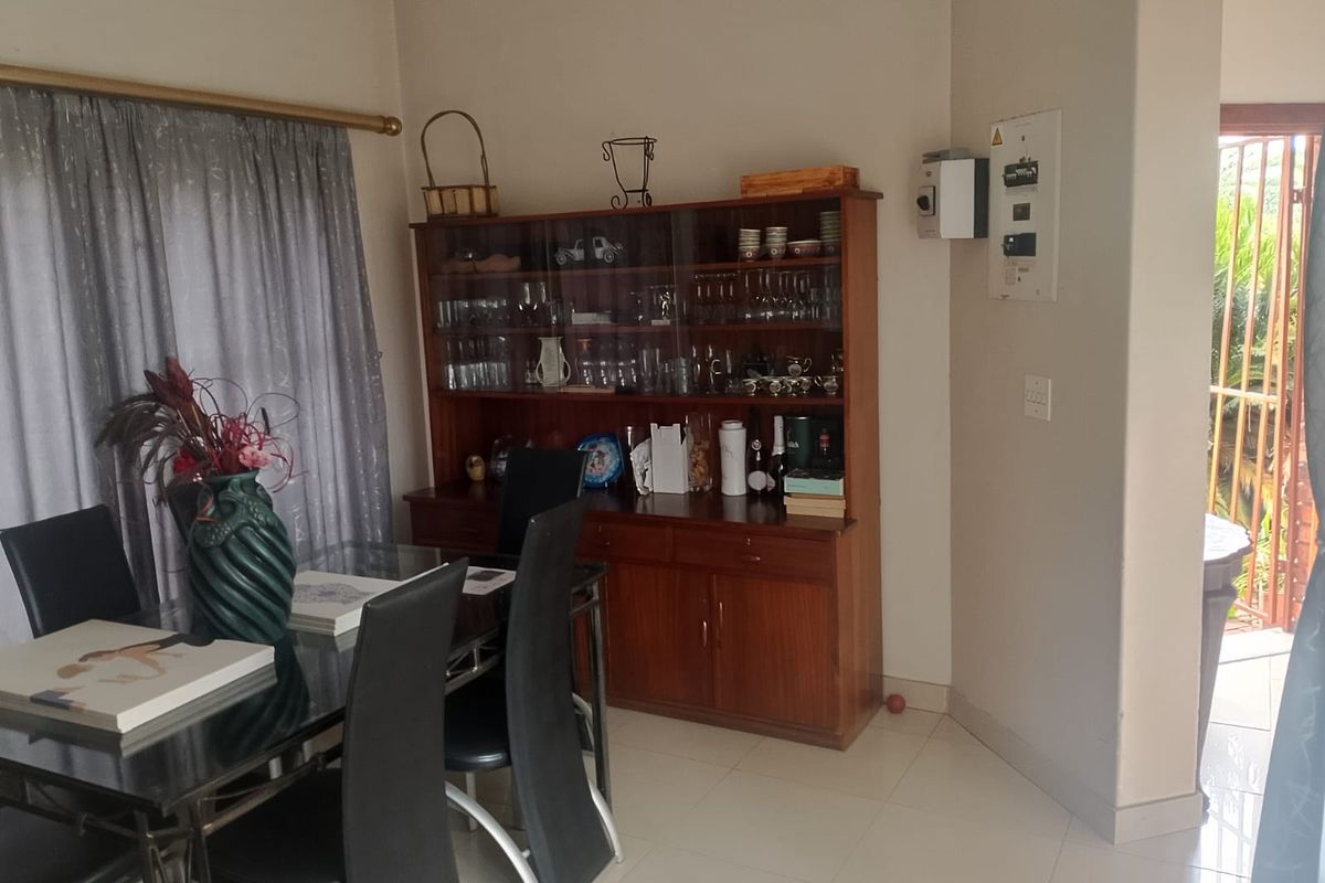 4 Bedroom House for sale in Dalpark Proper - Photo 5