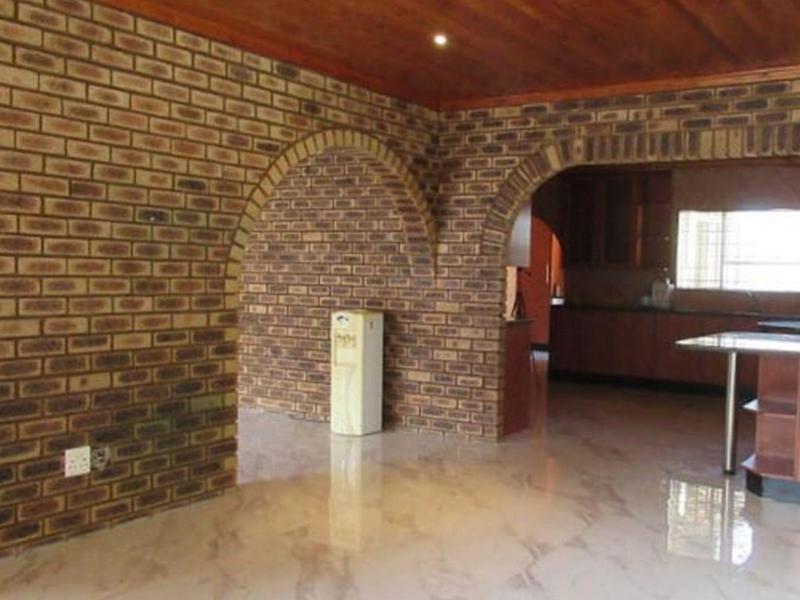 Charming 3-Bed Home in Serene Princess AH - Photo 10