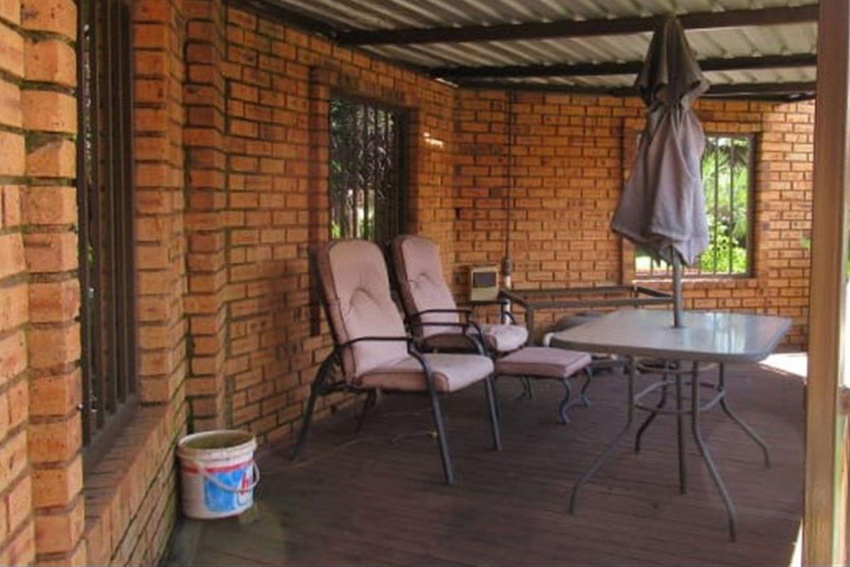 Charming 3-Bed Home in Serene Princess AH - Photo 4