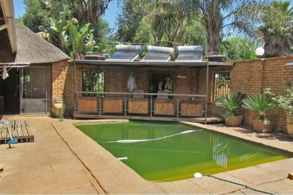 Charming 3-Bed Home in Serene Princess AH - Photo 3