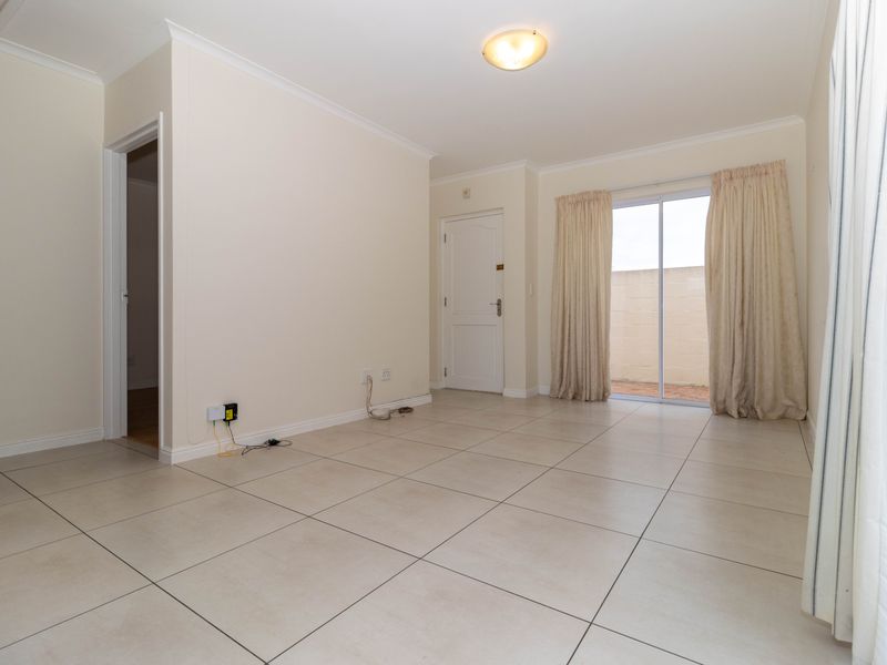 Stylish & Secure Rental Home in Sought-After Northfield Place -Ready For Occupation - Photo 5