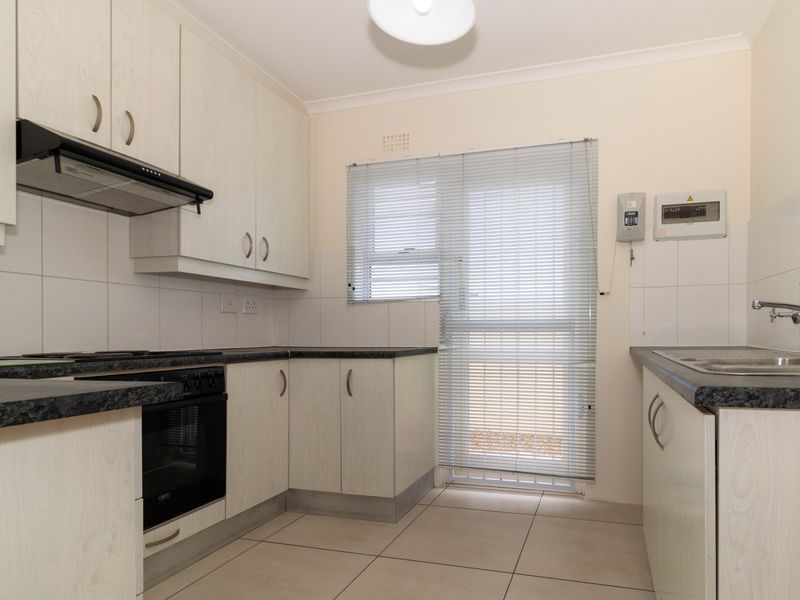 Stylish & Secure Rental Home in Sought-After Northfield Place -Ready For Occupation - Photo 10