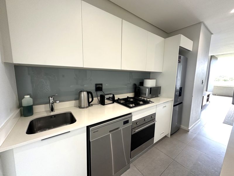 ELEGANT FULLY FURNISHED APARTMENT IN PRESTIGIOUS PEBBLE BEACH - Photo 9