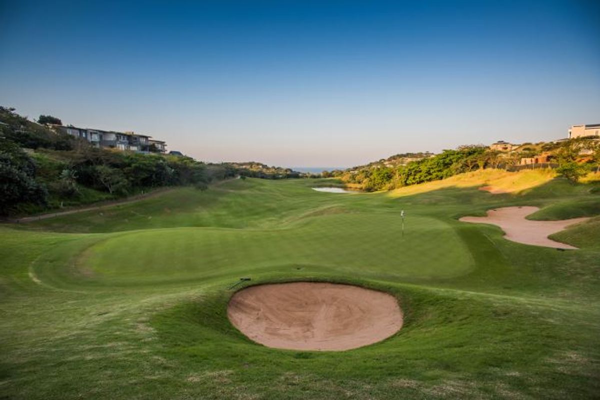 LUXURY LIVING AWAITS – SIMBITHI GOLF ESTATE - Photo 5