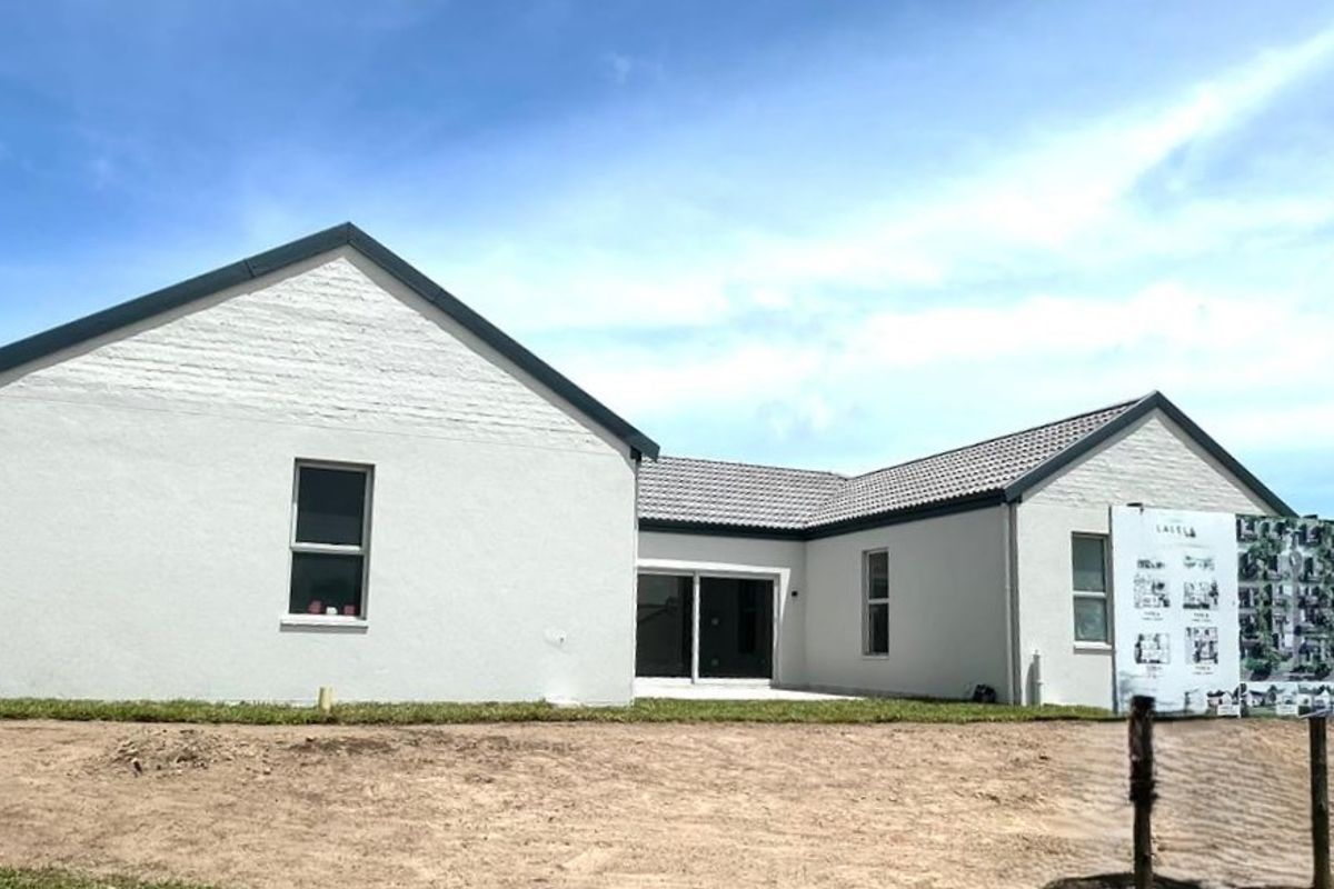 SECURE AND AFFORDABLE LIFESTYLE ESTATE - Photo 3