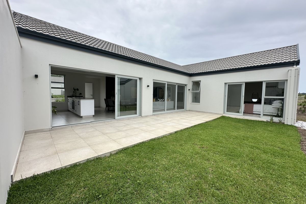 SECURE, MODERN, AND PET-FRIENDLY LIVING - Photo 3