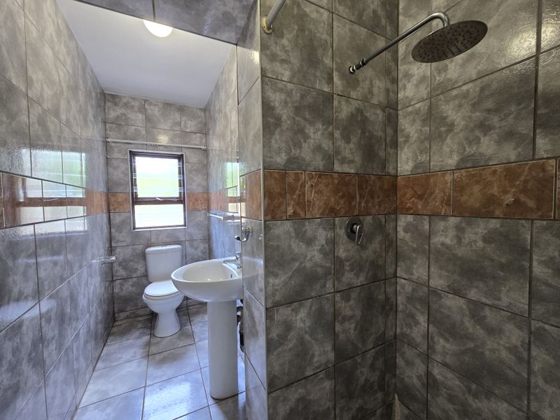 Garden Cottage Rental Monthly In Ballito - Photo 10