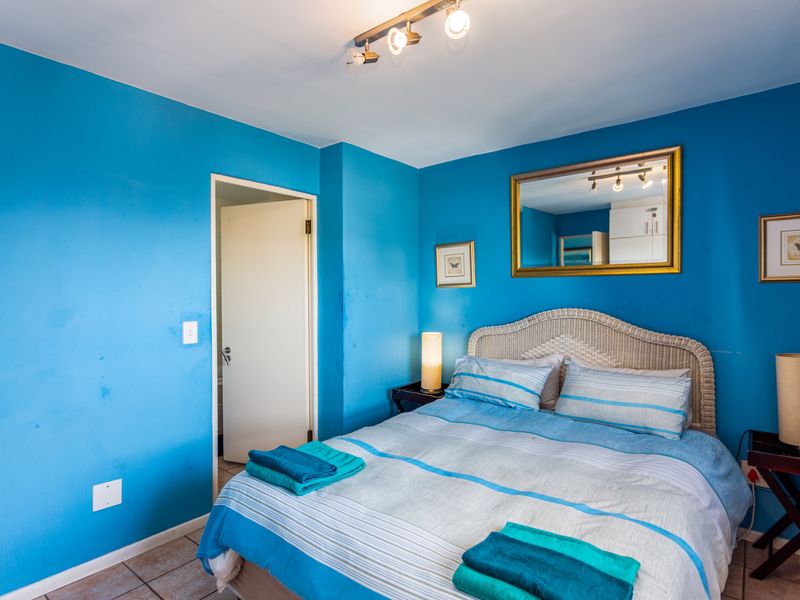 One Bedroom Beach front Airbnb apartment in Blouberg Table view - Photo 9