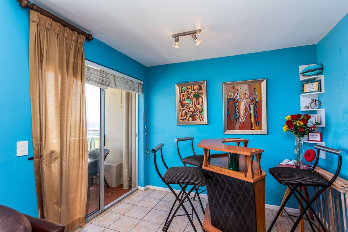 One Bedroom Beach front Airbnb apartment in Blouberg Table view - Photo 5