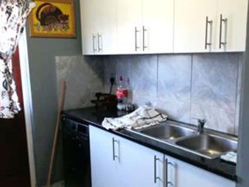 Apartment Rental Monthly In Moorreesburg - Photo 5