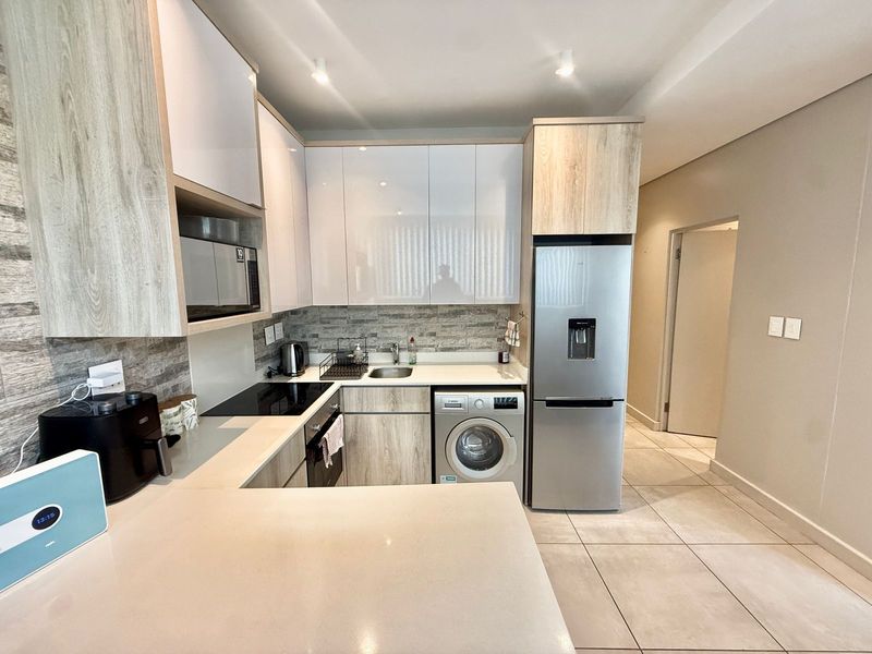 Fully Furnished 2 Bedroom | 1 Bathroom Apartment – Zimbali Lakes Boulevard Suites, Ballito - Photo 3