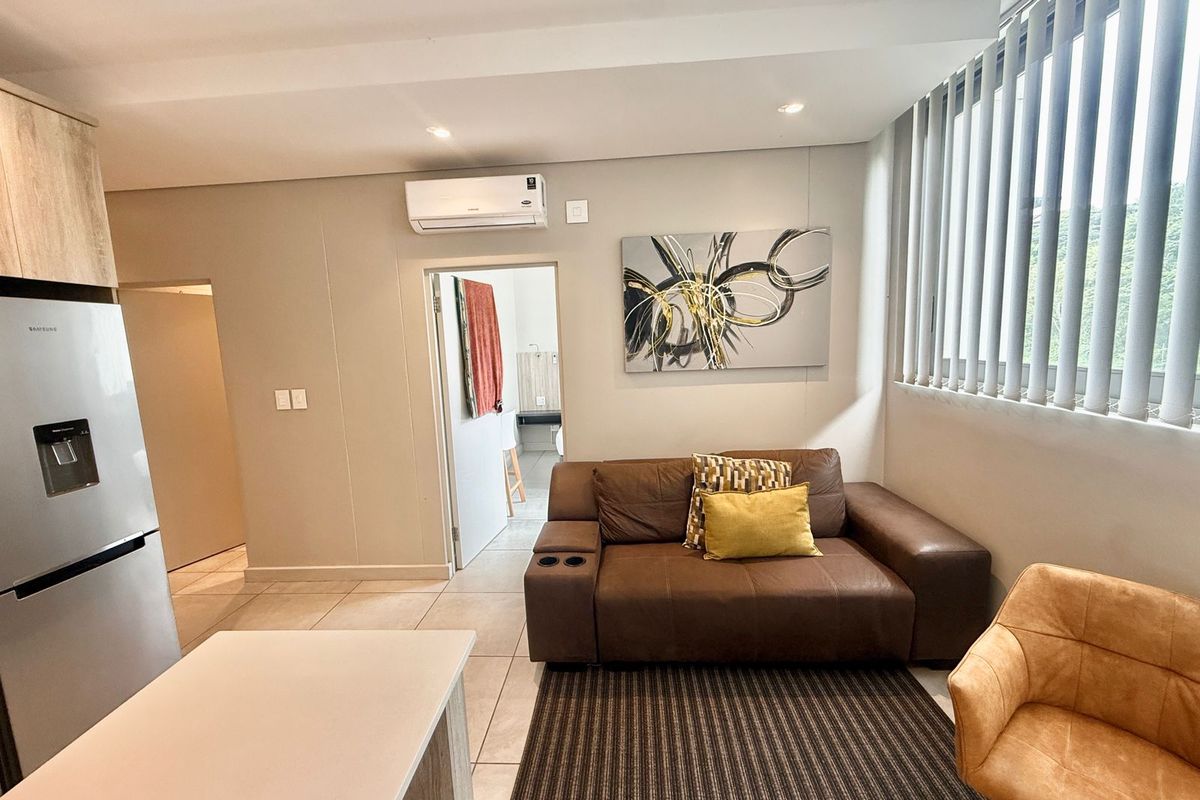 Fully Furnished 2 Bedroom | 1 Bathroom Apartment – Zimbali Lakes Boulevard Suites, Ballito - Photo 4