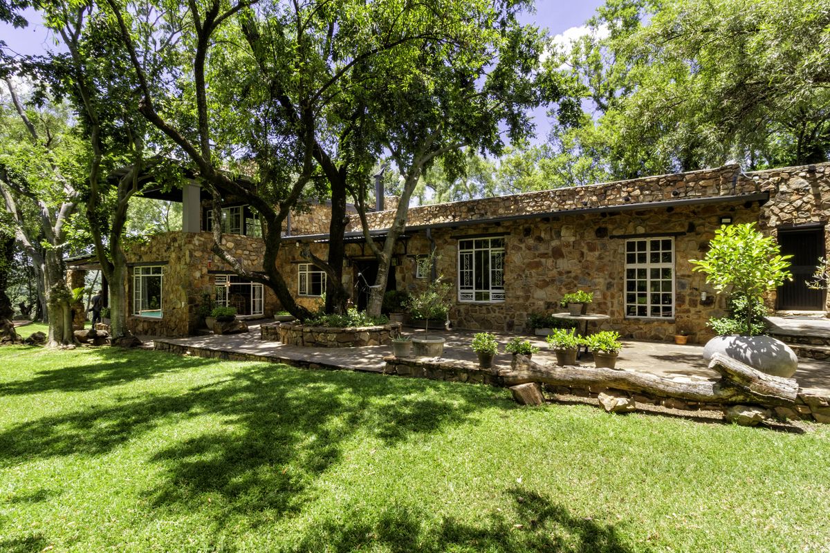 A unique lifestyle farm in a private game reserve - Photo 3