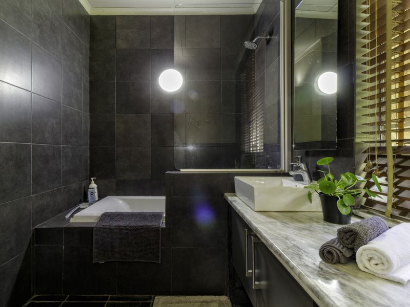 A unique lifestyle farm in a private game reserve - Photo 10