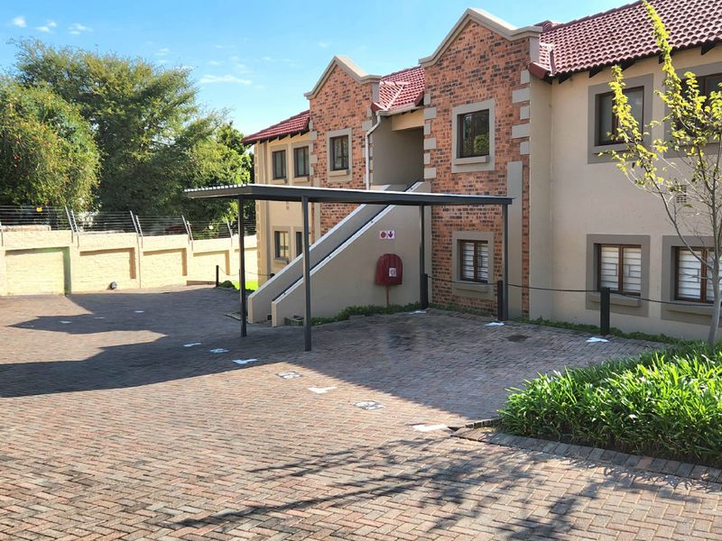 Lock - Up And Go - Photo 3