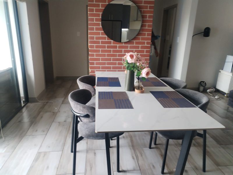 Luxury two- bedroom lifestyle apartment in Carlswald Midrand - Photo 2