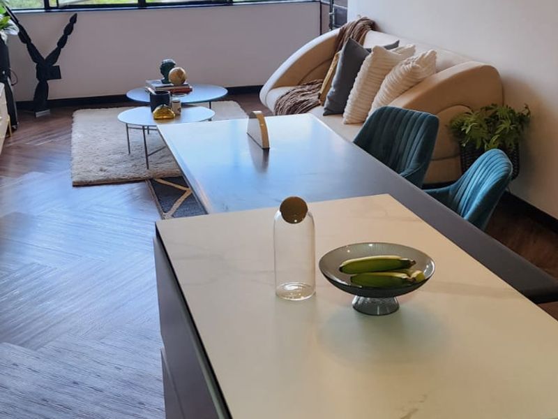 Modern Benmore gardens apartment - Photo 10