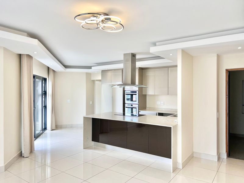 3 Bedroom and 2 Bathroom Apartment for Sale at The Madison - Photo 6