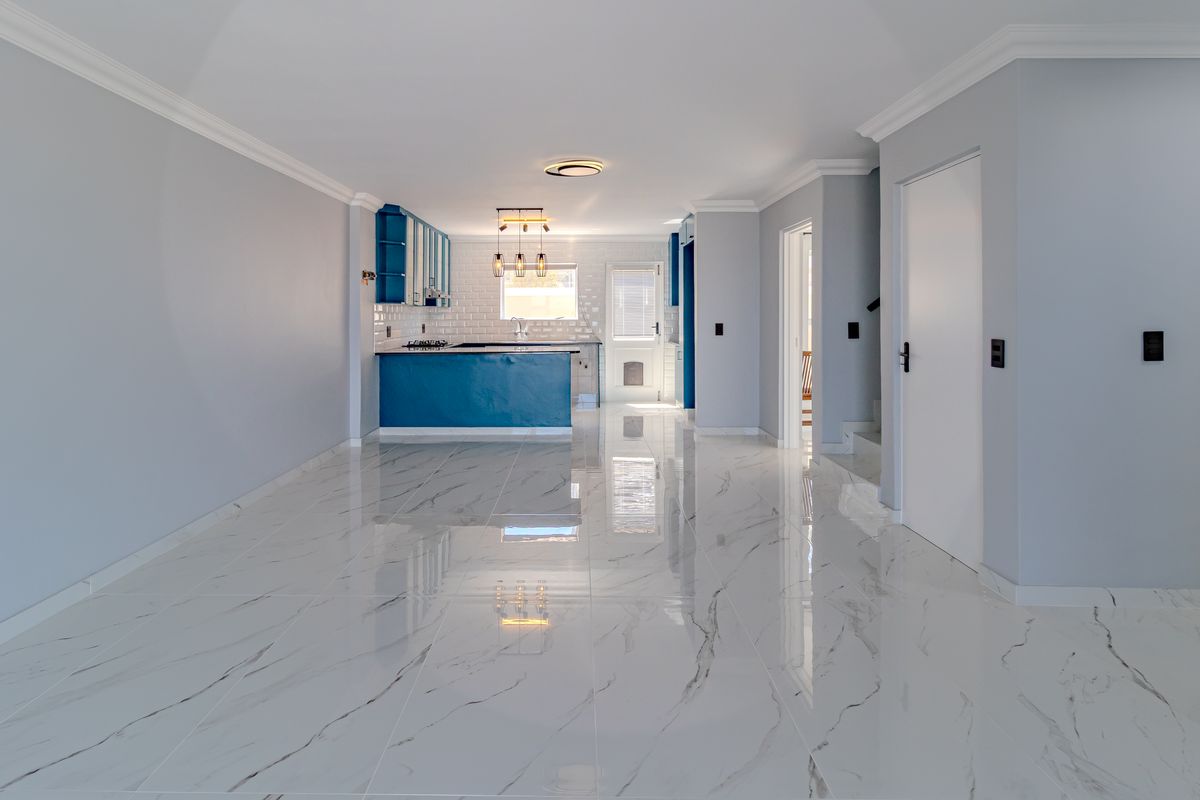 Coastal Rental with Incredible Views in a Secure Big Bay Estate - Photo 3