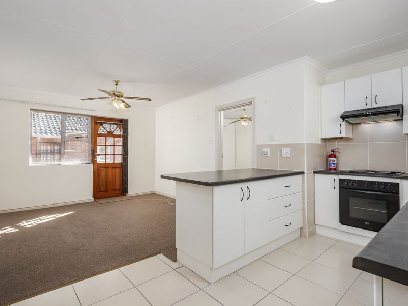 YOUR NEW RETIREMENT HAVEN AWAITS – BOSHOFF STREET RETIREMENT VILLAGE - Photo 2