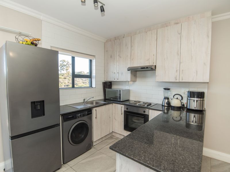 3 BED DUPLEX FOR SALE IN WESTERING - Photo 4