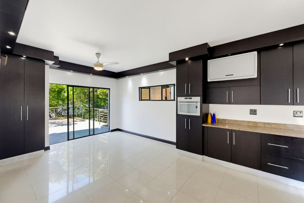 Location Location Location! - Photo 4