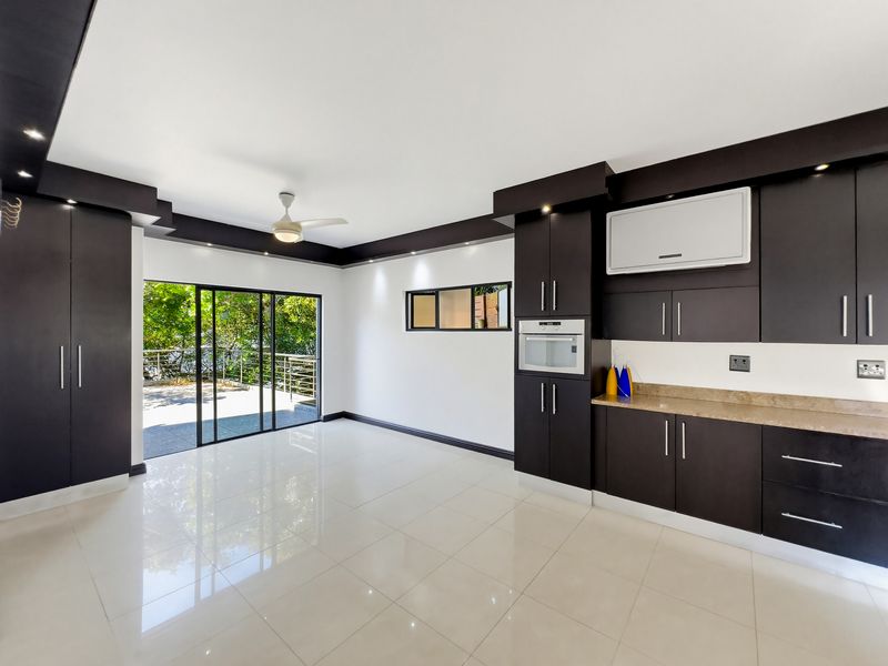 Location Location Location! - Photo 4