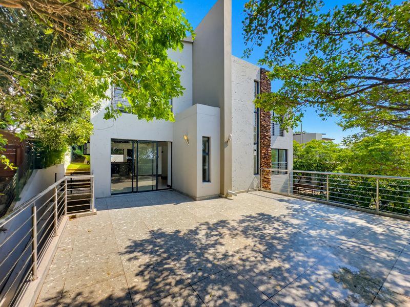 Location Location Location! - Photo 3