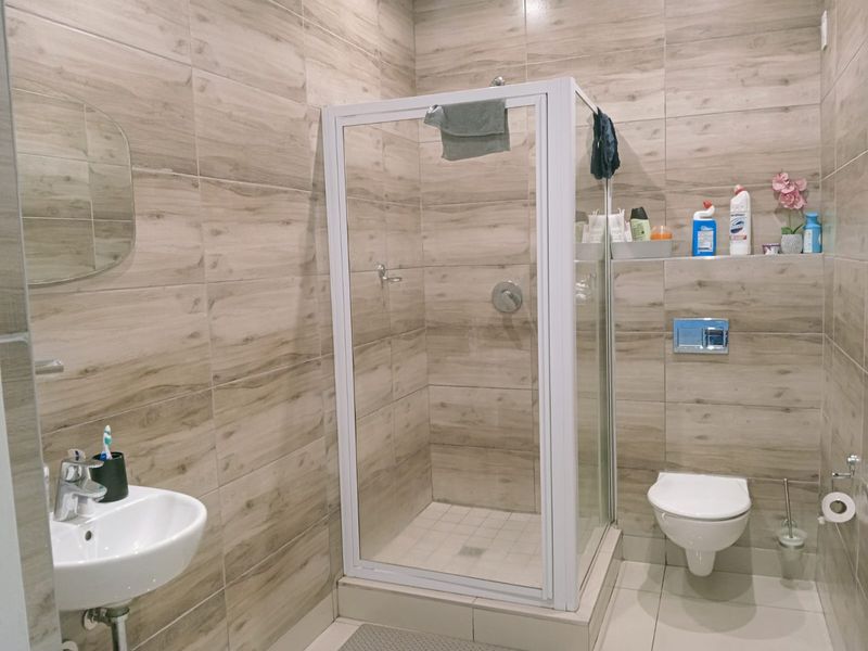 Furnished 2 Bedroom Apartment to let in Umhlanga - Photo 9