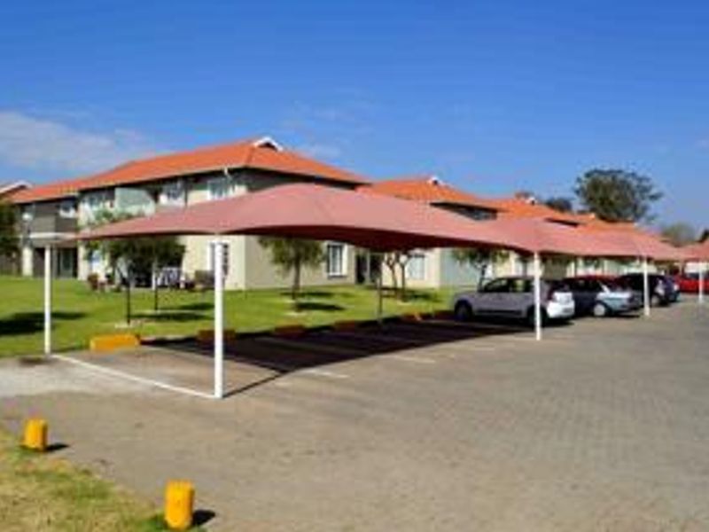 Secure 1-Bedroom Ground Floor Investment Gem!! - Photo 3