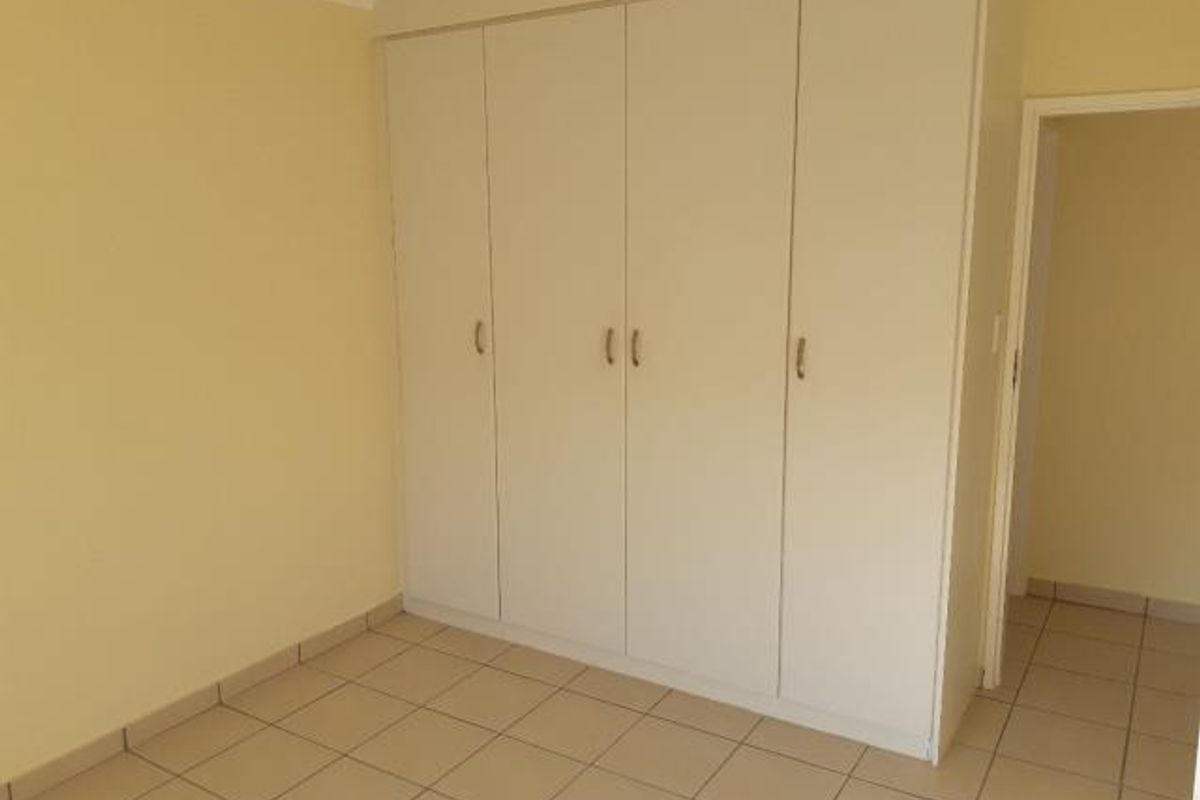 Secure 1-Bedroom Ground Floor Investment Gem!! - Photo 5