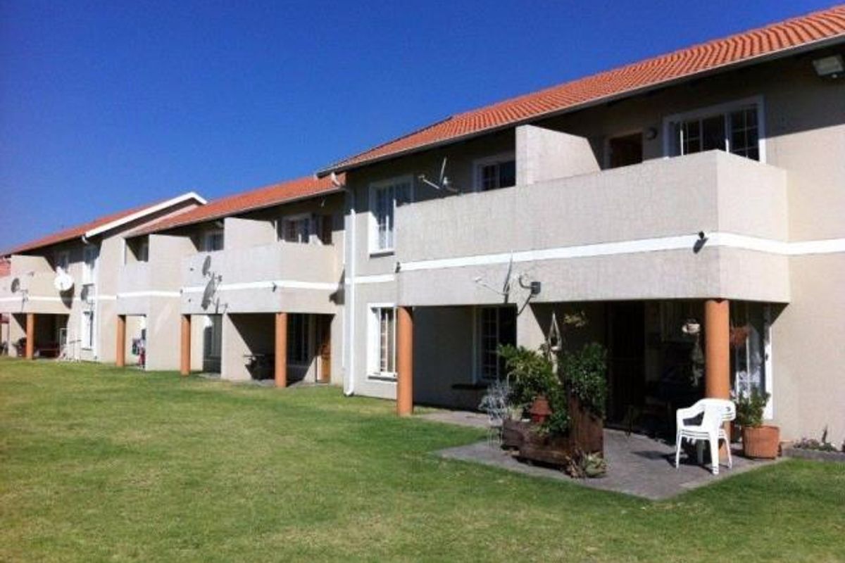 Secure and Tranquil Liviing! - Photo 2