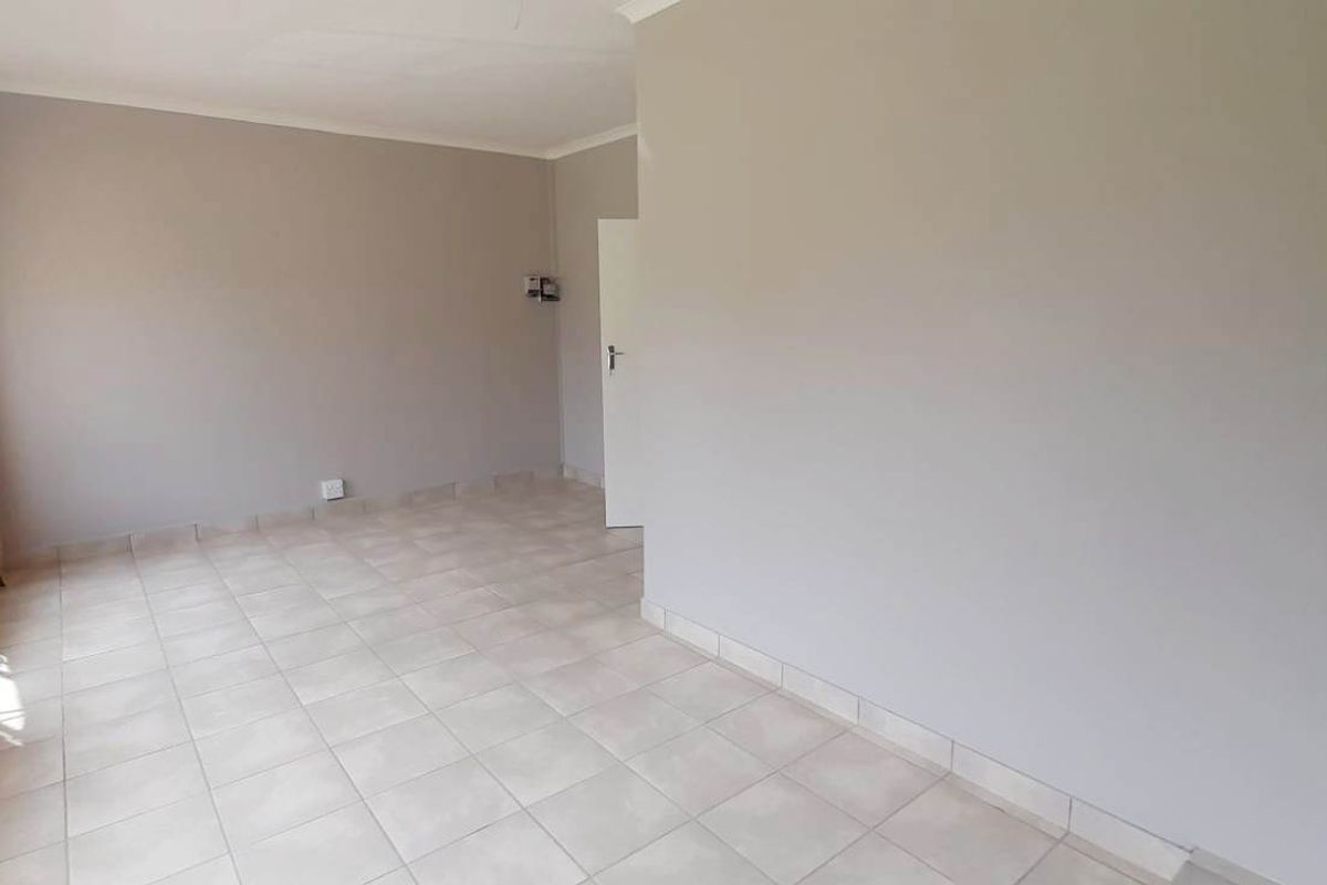 SPRINGFIELD ROOMS IN SHARED HOUSE FOR RENT - Photo 4